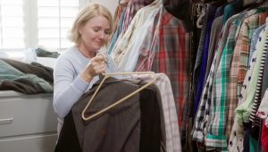 Tidying Up with Marie Kondo: 1×4