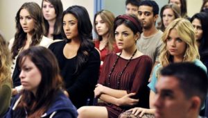 Pretty Little Liars: 2×11