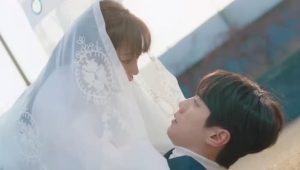 Dreaming of Freaking Fairytale: 1×3